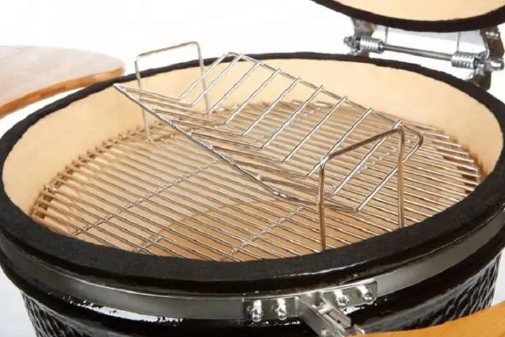Gusto Kamado Rib rack 1