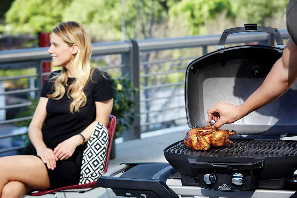 11TravelQ-PRO285X-Prod-Str-800px