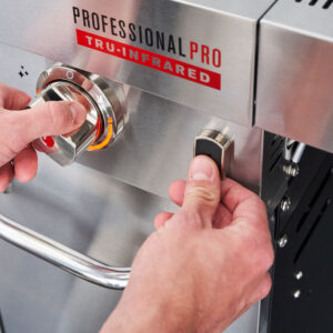 bep-nuoang-gas-char-broil-professional-pro-s-3-12