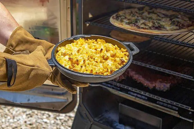 Chảo gang được bán tại X-BBQ