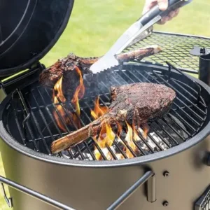 Nướng trực tiếp kiểu truyền thống trên lò nướng xông khói Bronco